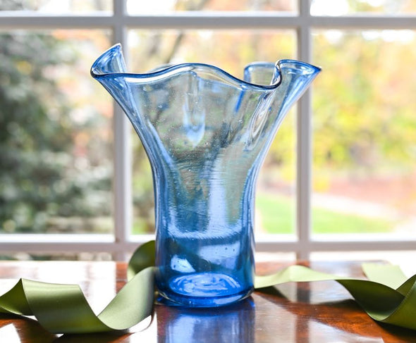 Pre-order: Lettuce Leaf Vase in Blue