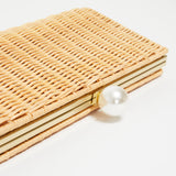 The Pearl Clutch