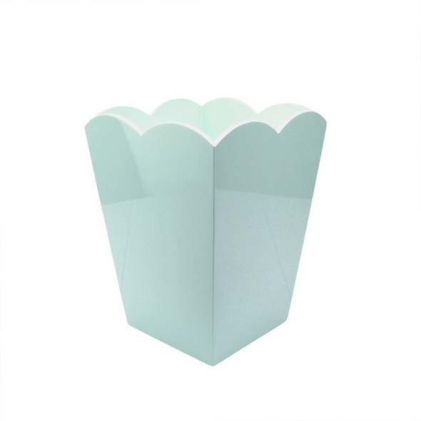 Scalloped Lacquer Bin
