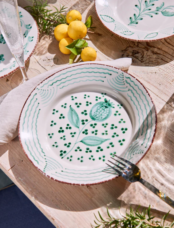 Green and White Poppy/Waves Spanish Plates